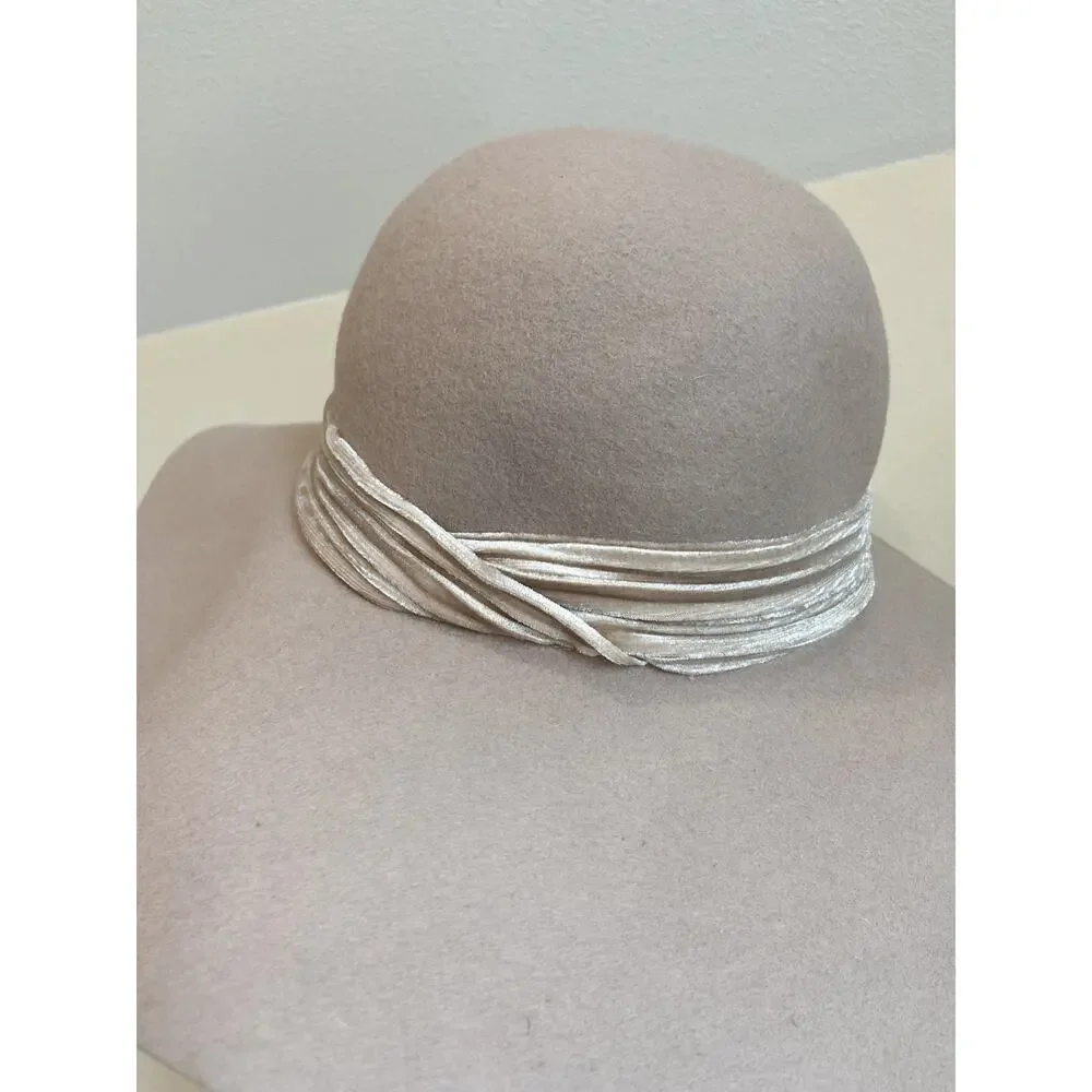 Women's Beige 100% Wool Round Hat Adjustable Neutral Sunhat Floppy